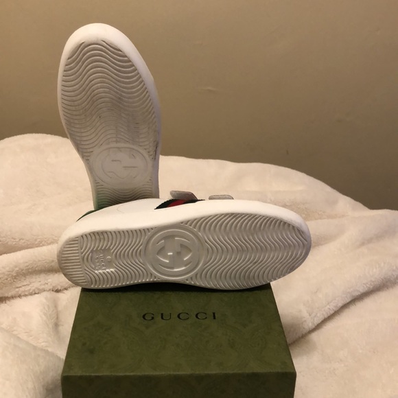 Kid Gucci sneakers 👟 - Picture 3 of 6
